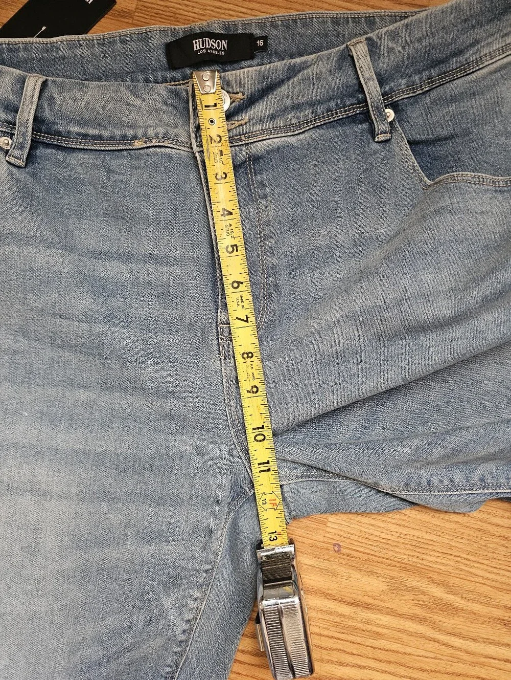 Hudson Jeans back pockets